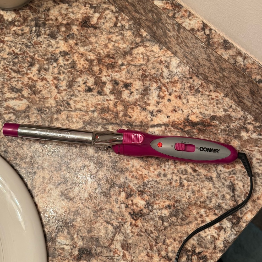 Conair Curling Iron 1” Barrel